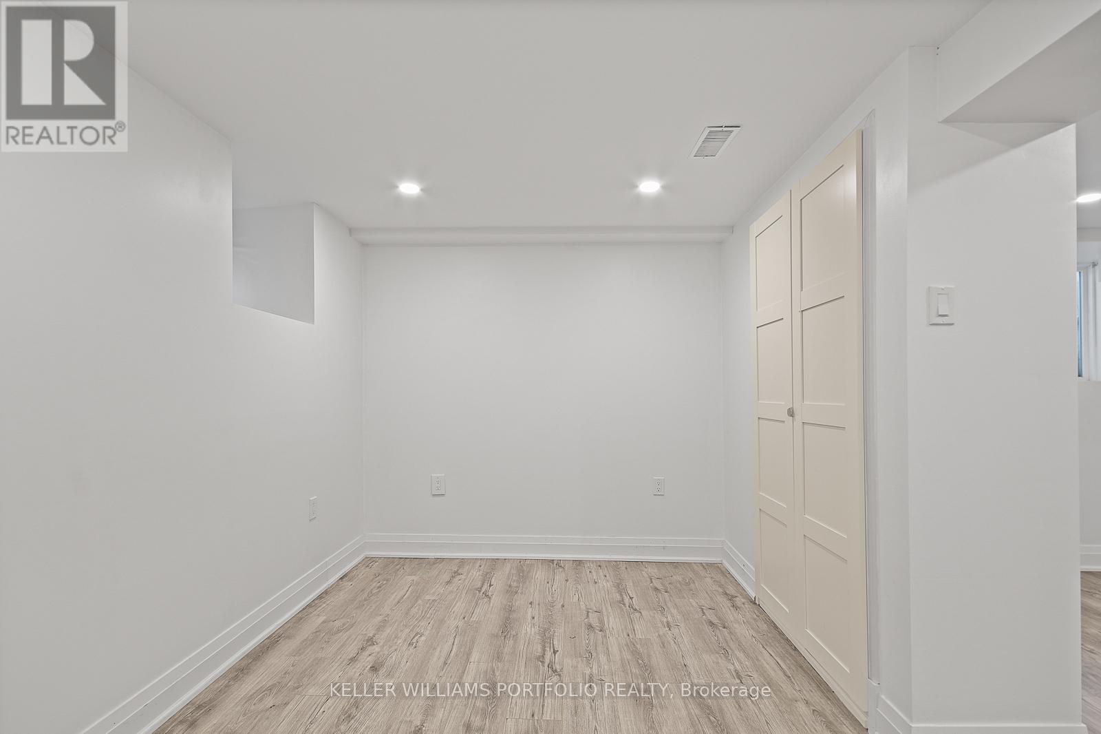 #1 (Basement) - 35 Humberside Avenue, Toronto, Ontario  M6P 1J6 - Photo 5 - W13128164