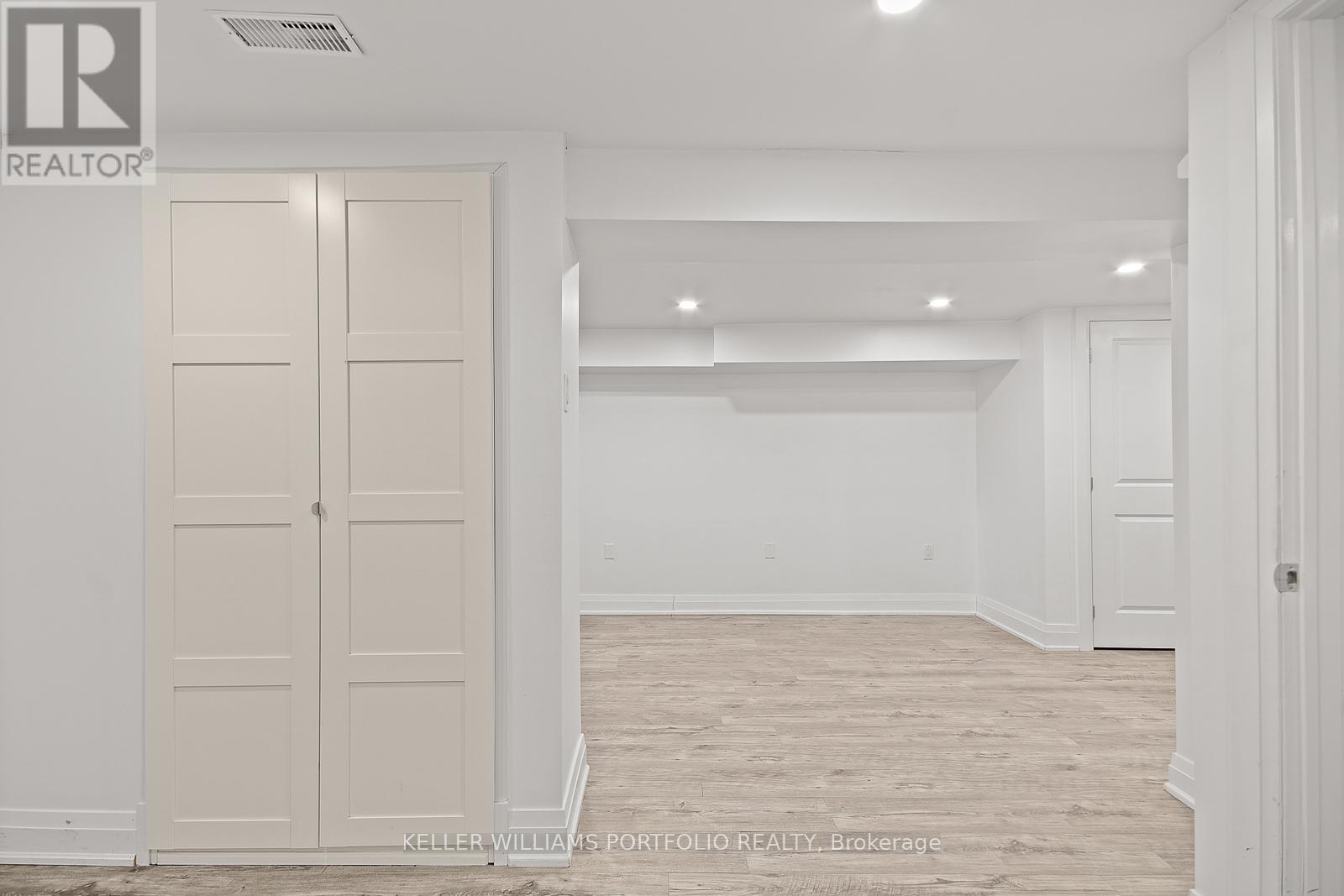 #1 (Basement) - 35 Humberside Avenue, Toronto, Ontario  M6P 1J6 - Photo 8 - W13128164