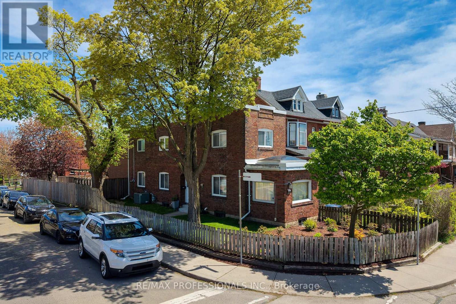 117 BOON AVENUE, Toronto, Ontario