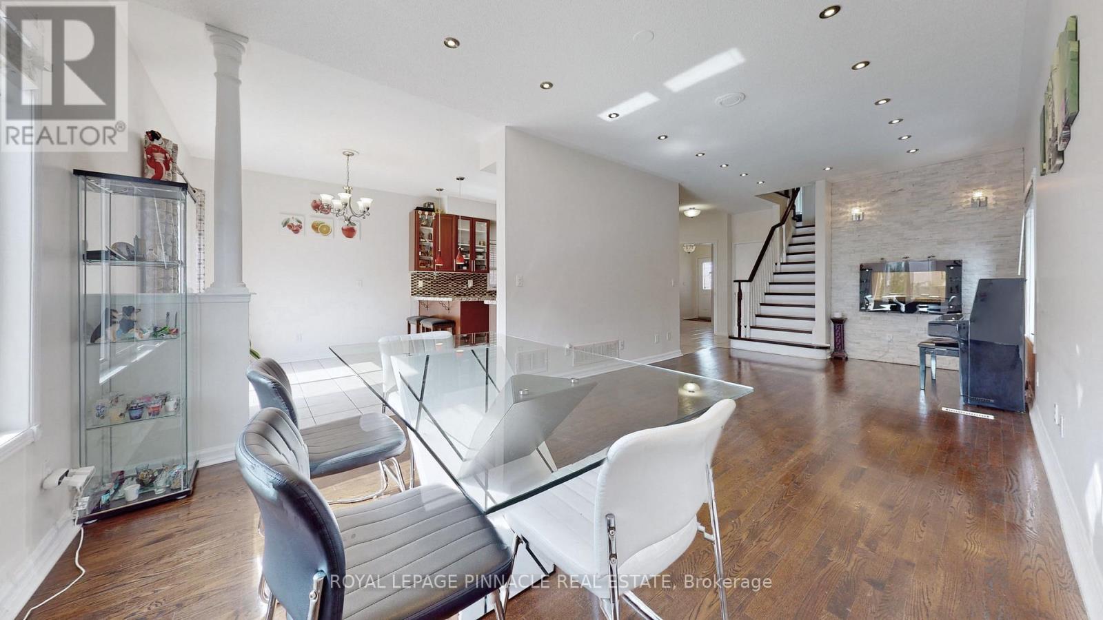 7254 Dime Crescent, Mississauga, Ontario  L5W 1K5 - Photo 13 - W13128354