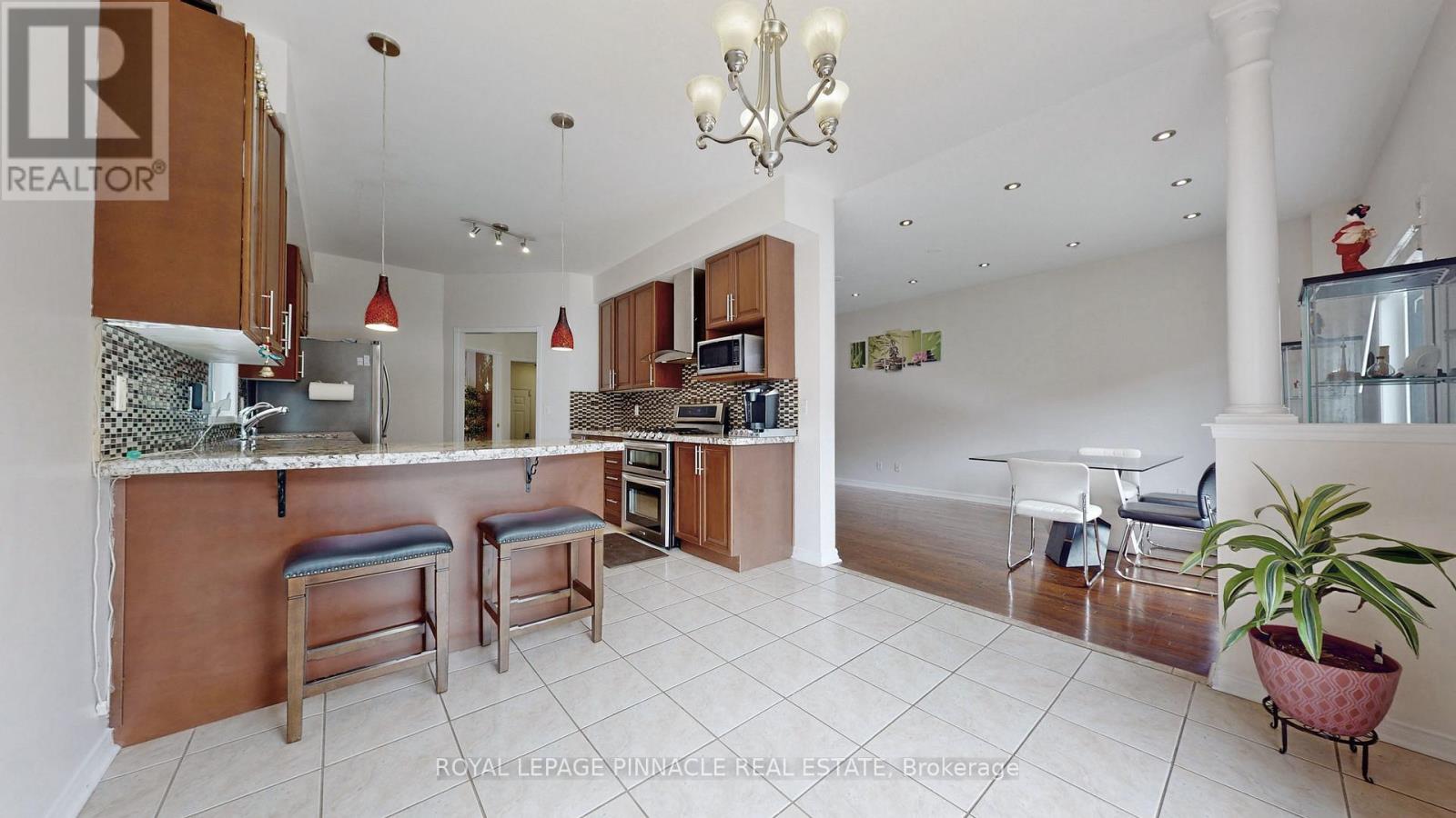 7254 Dime Crescent, Mississauga, Ontario  L5W 1K5 - Photo 16 - W13128354