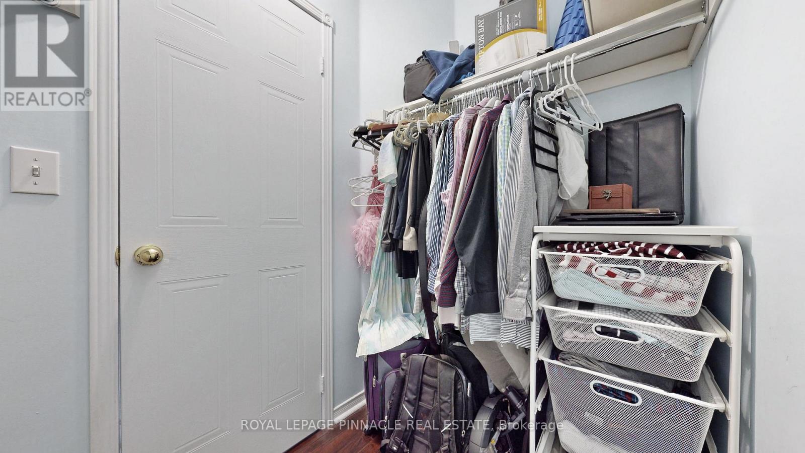 7254 Dime Crescent, Mississauga, Ontario  L5W 1K5 - Photo 29 - W13128354