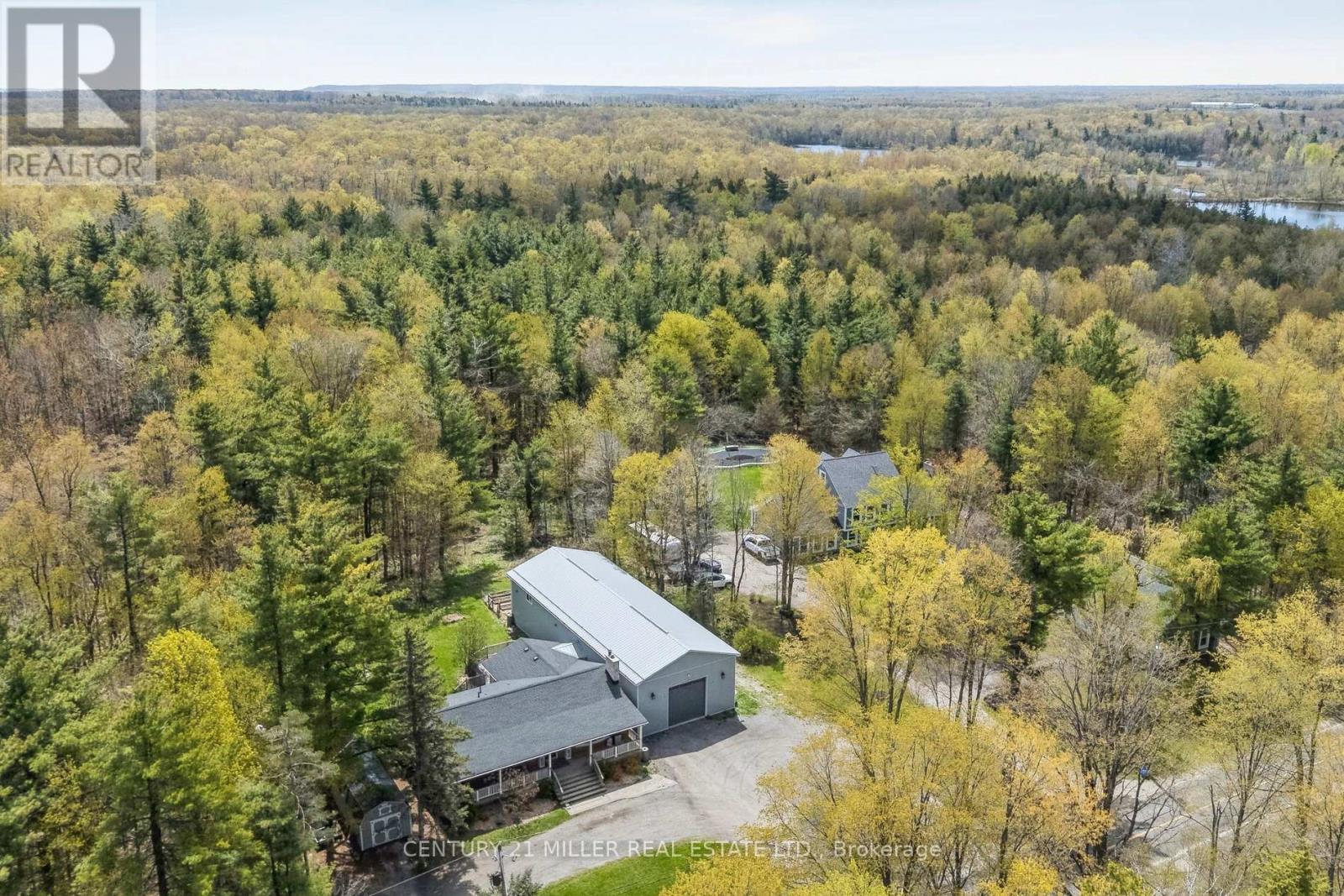 6508 17 Side Road, Halton Hills, Ontario  L7J 2M1 - Photo 1 - W13128370