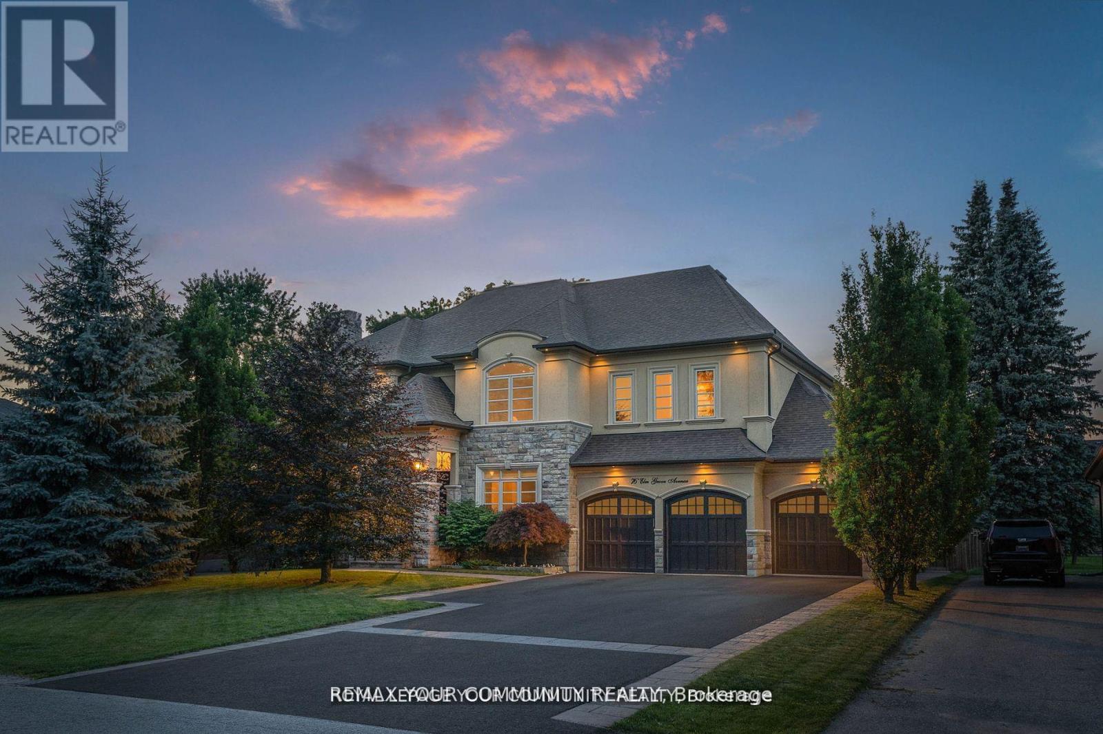 76 ELM GROVE AVENUE, Richmond Hill, Ontario