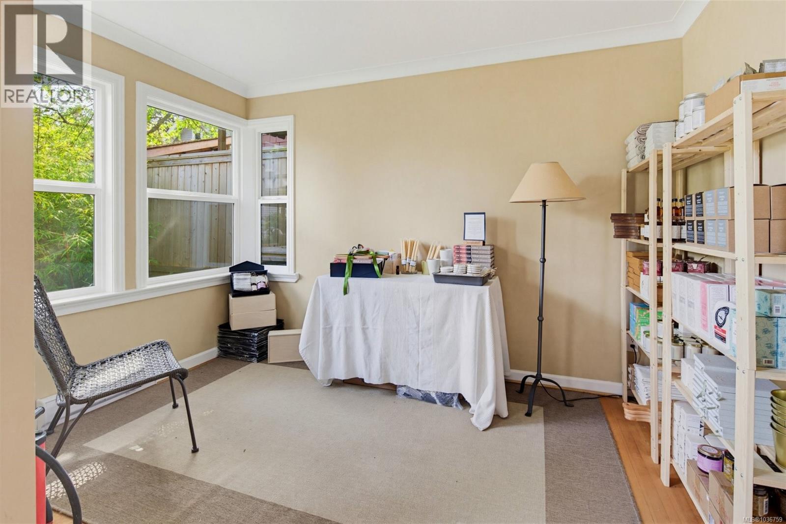 1566 Hampshire Rd, Oak Bay, British Columbia  V8R 5T5 - Photo 57 - 1036759