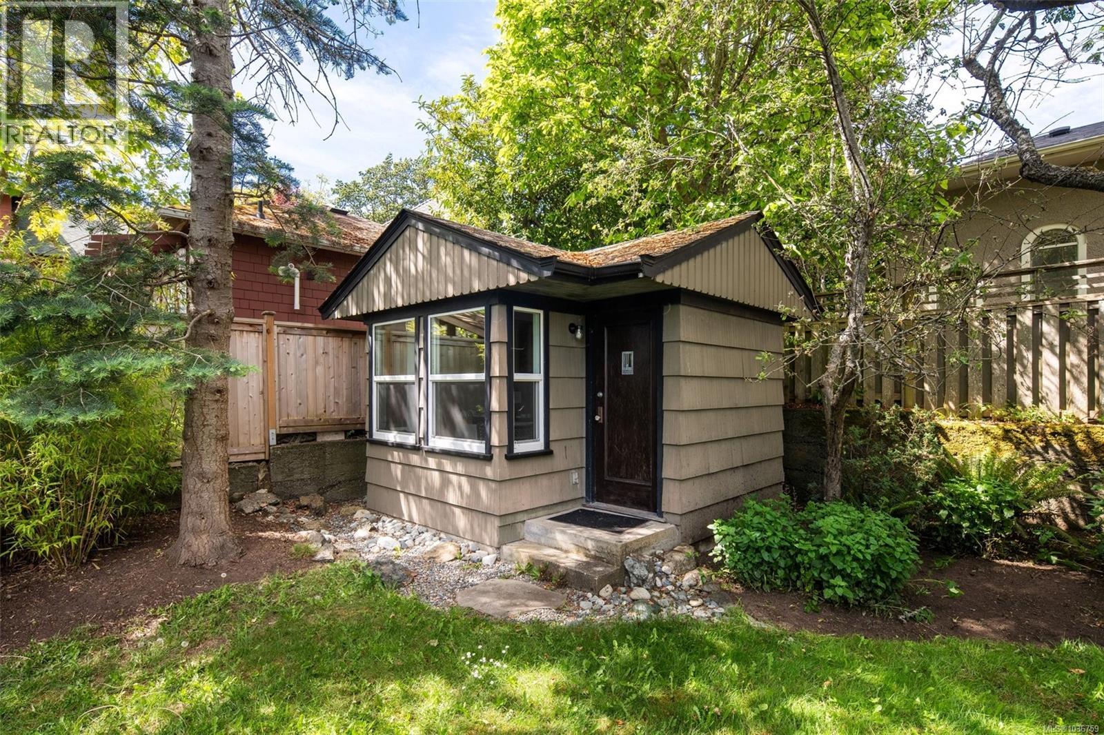 1566 Hampshire Rd, Oak Bay, British Columbia  V8R 5T5 - Photo 61 - 1036759