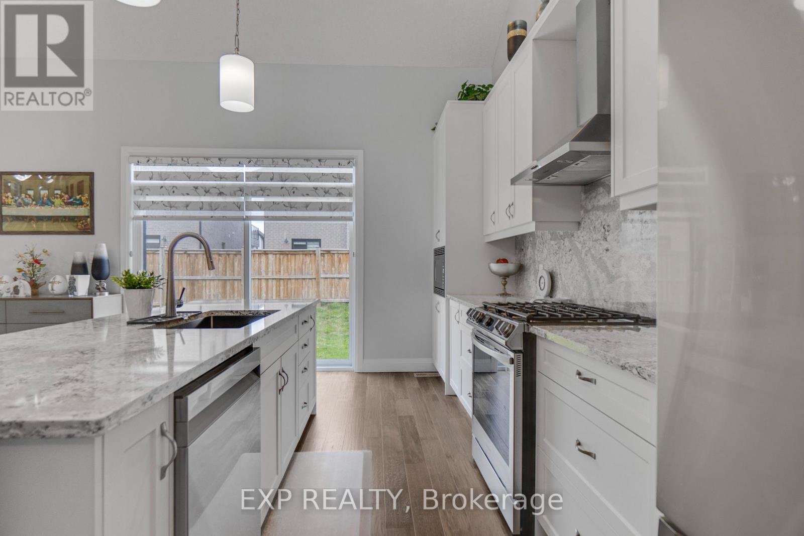 5 - 923 Stonecliffe Walk, Kitchener, Ontario  N2P 0K5 - Photo 13 - X13128122
