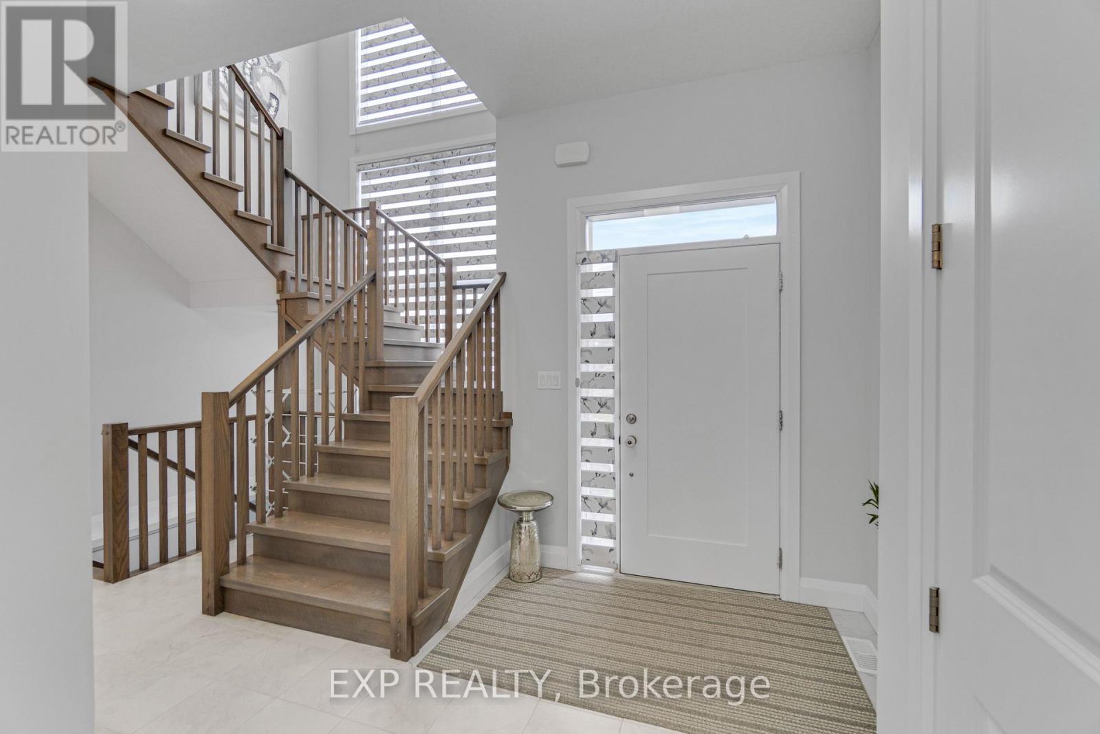 5 - 923 Stonecliffe Walk, Kitchener, Ontario  N2P 0K5 - Photo 4 - X13128122