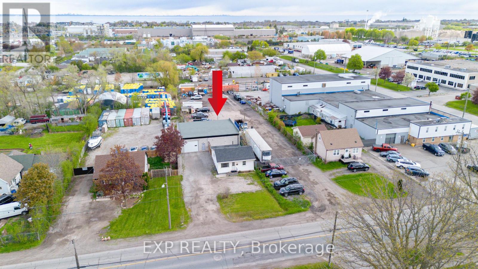 727 BARTON STREET, Hamilton, Ontario