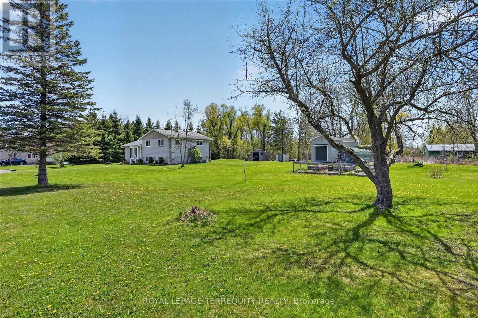 23 Whitfield Road, Otonabee-South Monaghan, Ontario  K0L 1V0 - Photo 2 - X13128308