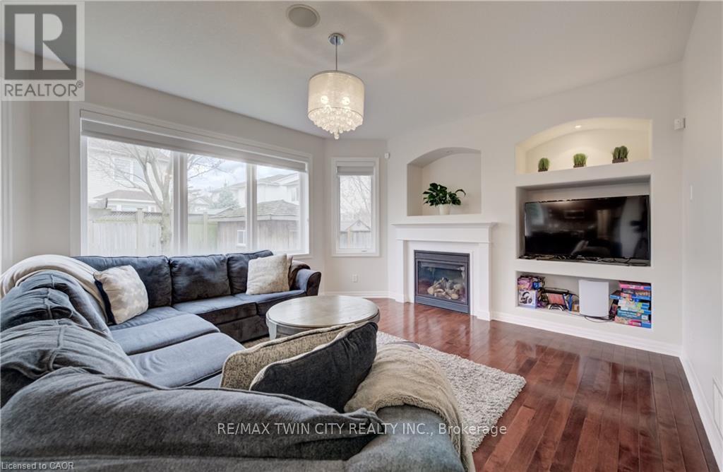 47 Dellgrove Circle, Cambridge, Ontario  N1T 2J9 - Photo 13 - X13128322
