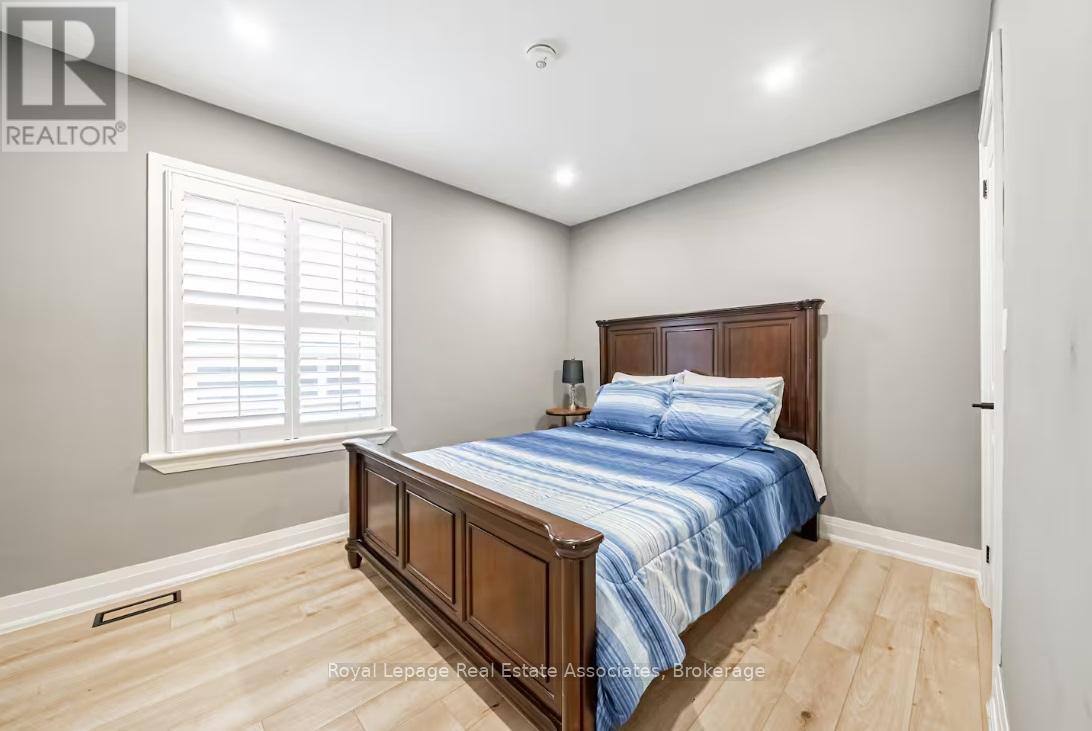 Unit A - 88 South Bend Road E, Hamilton, Ontario  L9A 2B1 - Photo 11 - X13128328