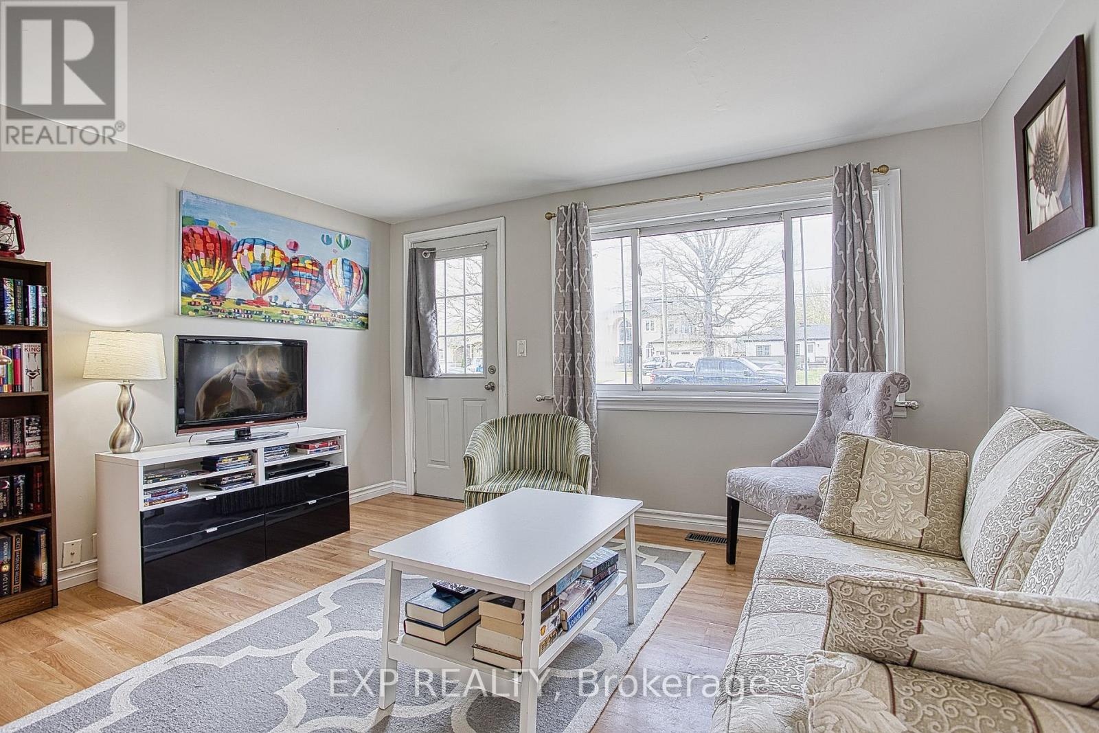 727 Barton Street, Hamilton, Ontario  L8E 5L7 - Photo 6 - X13128330