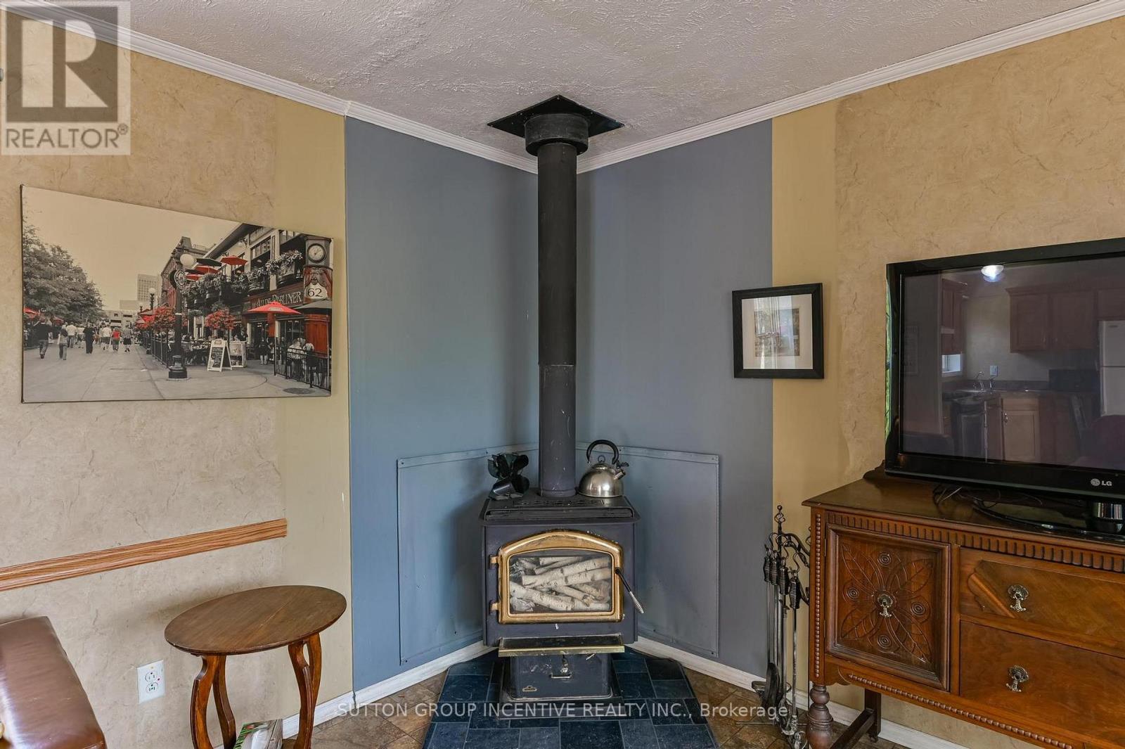 151 Boundary Road, Minden Hills, Ontario  K0M 2A1 - Photo 12 - X13128344