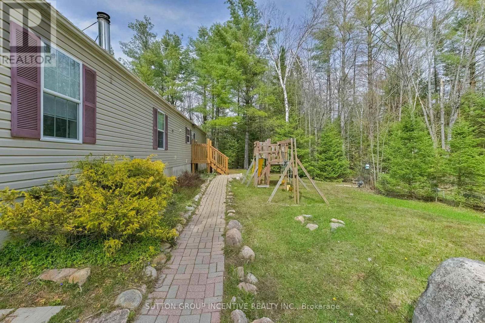 151 Boundary Road, Minden Hills, Ontario  K0M 2A1 - Photo 3 - X13128344