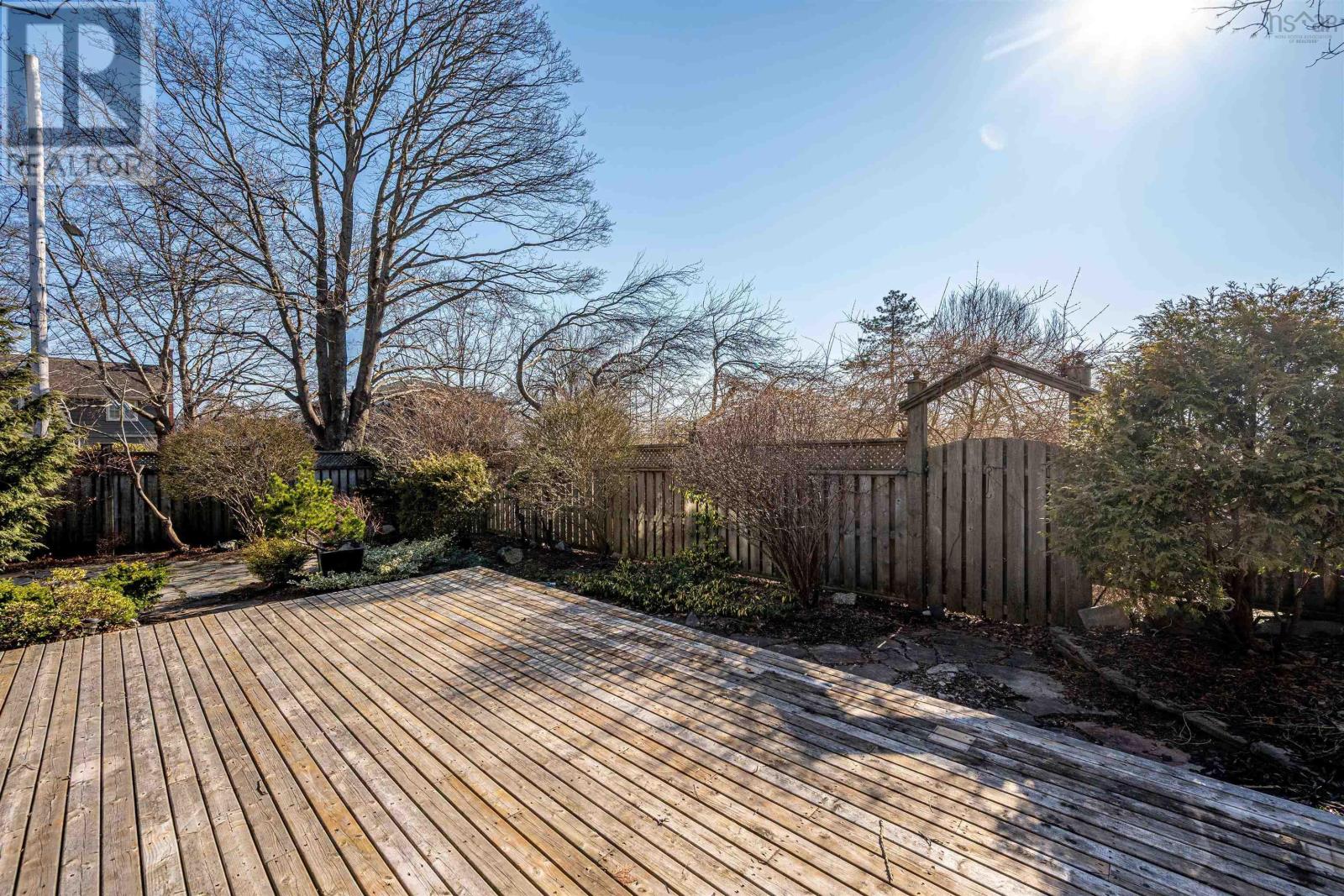 1638 Beech Street, Halifax, Nova Scotia  B3H 4B4 - Photo 37 - 202607295