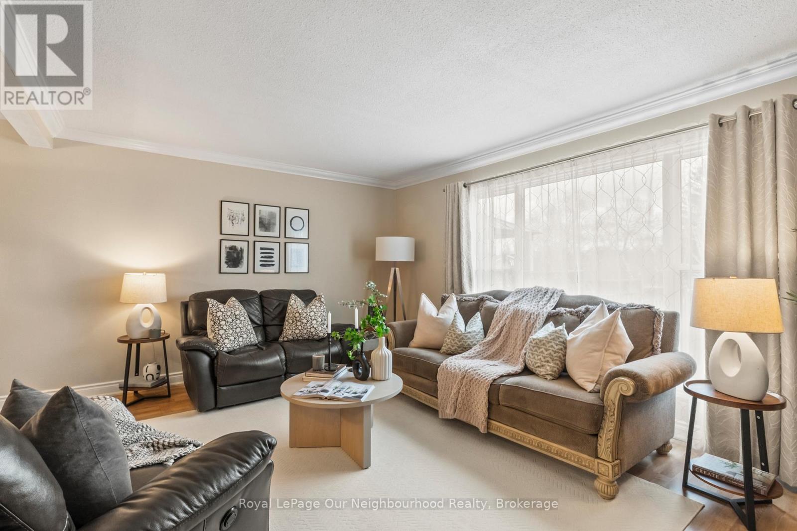 1261 Ludlow Court, Oshawa, Ontario  L1G 7K5 - Photo 16 - E13128496