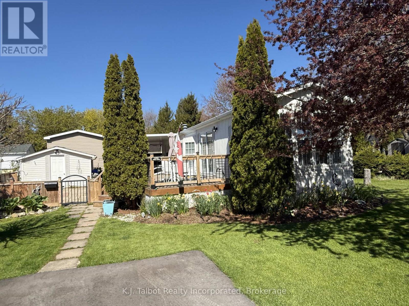 Unit #45 Portside Drive N - 77719 Bluewater Highway, Bluewater, Ontario  N0M 1G0 - Photo 12 - X13128546