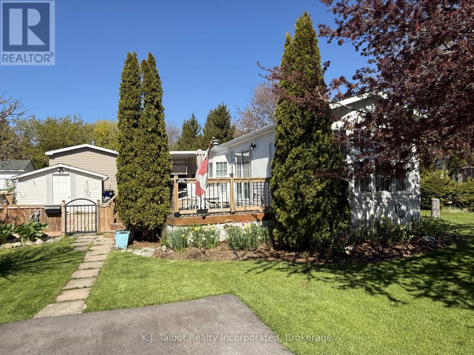 Unit #45 Portside Drive N - 77719 Bluewater Highway, Bluewater, Ontario  N0M 1G0 - Photo 13 - X13128546