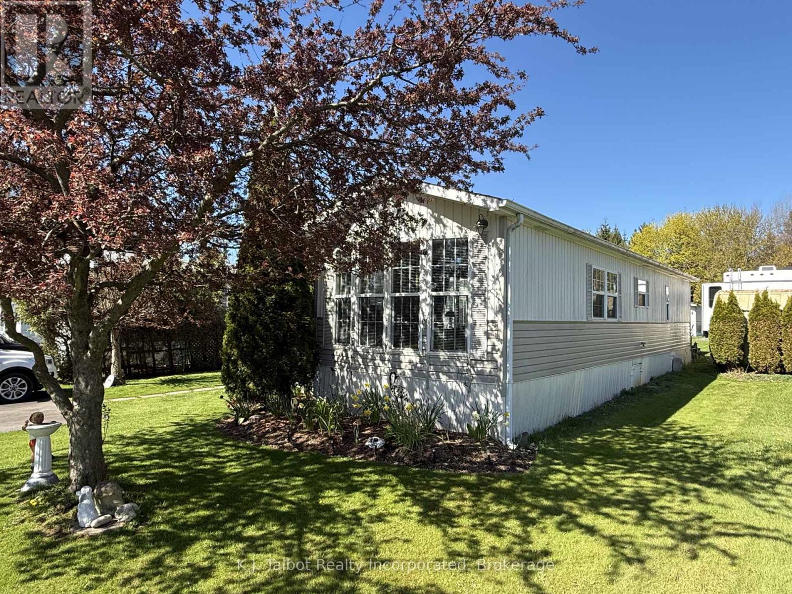 Unit #45 Portside Drive N - 77719 Bluewater Highway, Bluewater, Ontario  N0M 1G0 - Photo 16 - X13128546