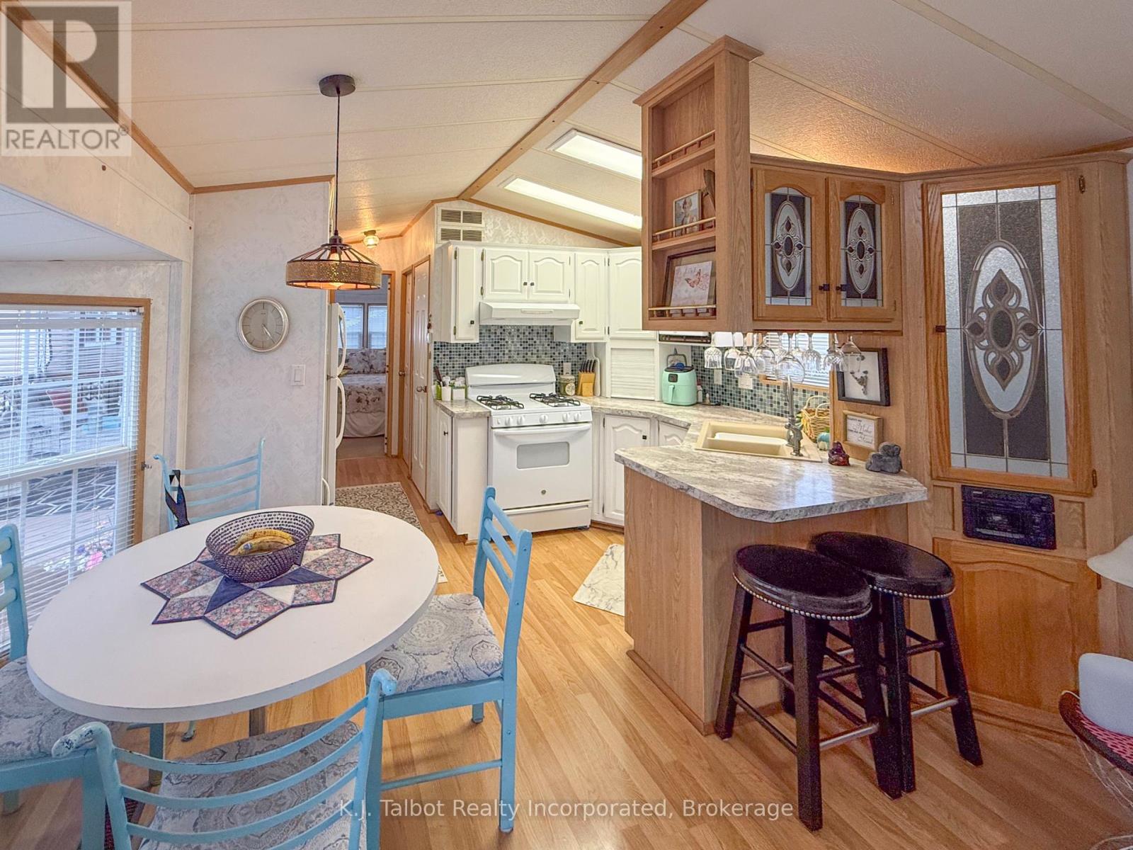 Unit #45 Portside Drive N - 77719 Bluewater Highway, Bluewater, Ontario  N0M 1G0 - Photo 3 - X13128546