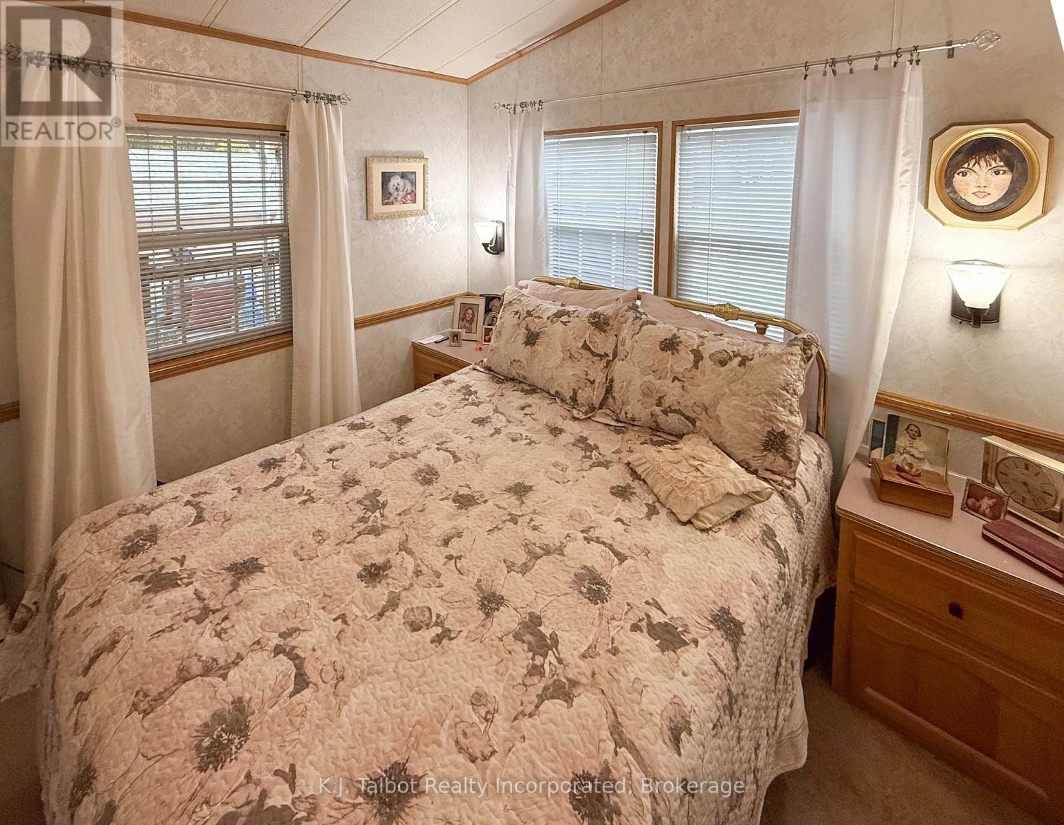 Unit #45 Portside Drive N - 77719 Bluewater Highway, Bluewater, Ontario  N0M 1G0 - Photo 7 - X13128546