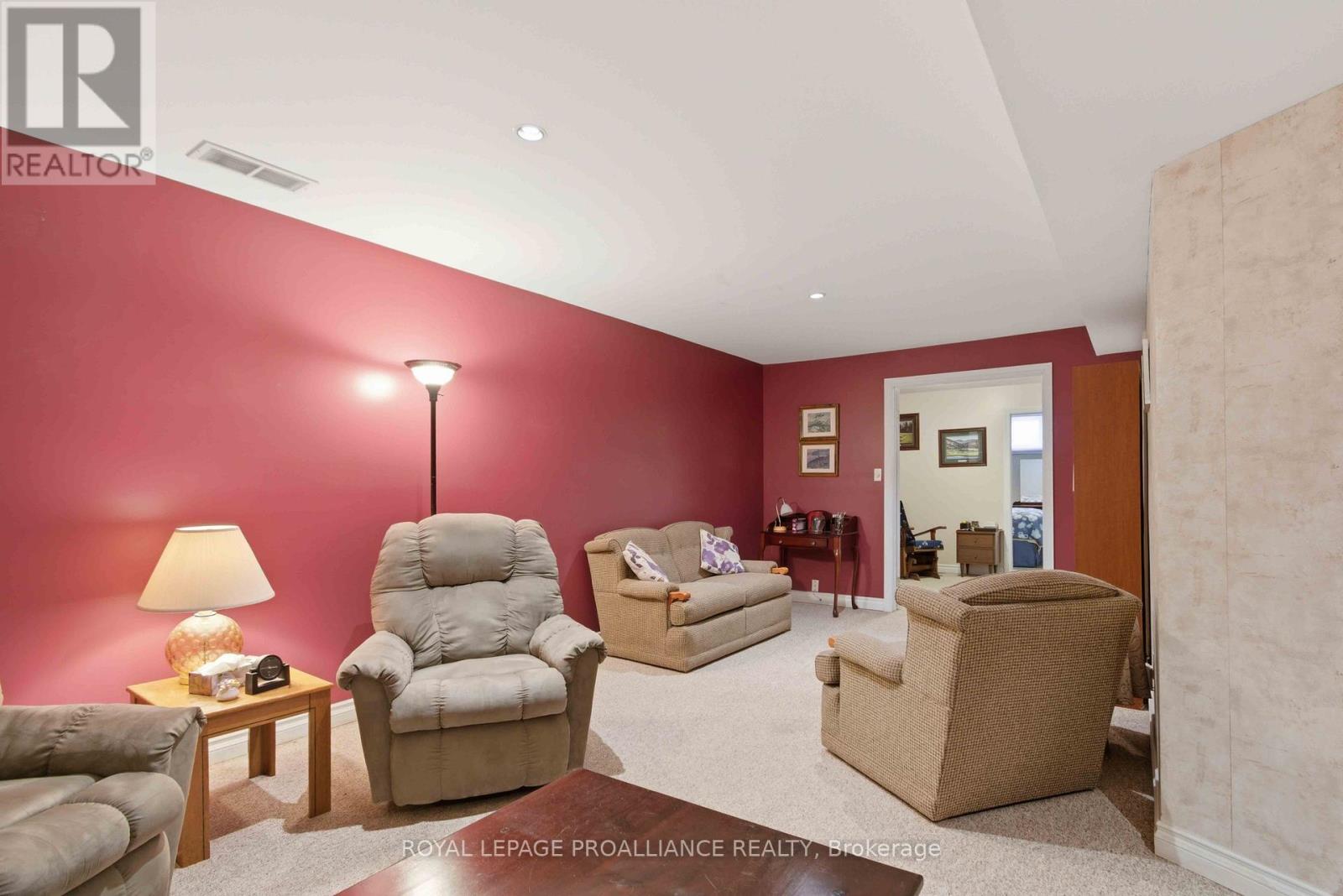 5 Parkside Drive, Quinte West, Ontario  K8V 5L6 - Photo 26 - X13128404