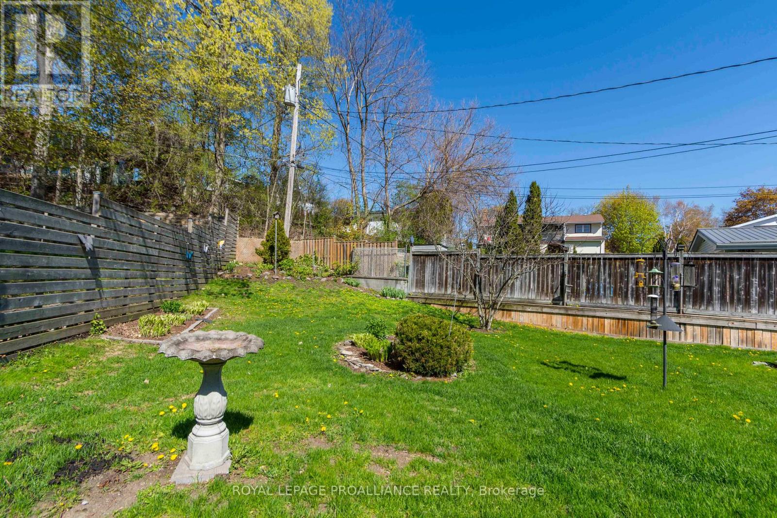 5 Parkside Drive, Quinte West, Ontario  K8V 5L6 - Photo 35 - X13128404