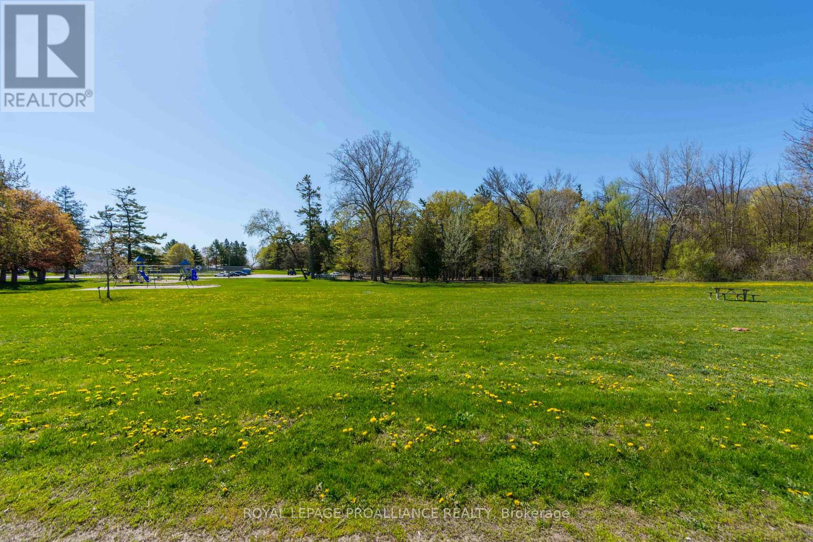 5 Parkside Drive, Quinte West, Ontario  K8V 5L6 - Photo 37 - X13128404