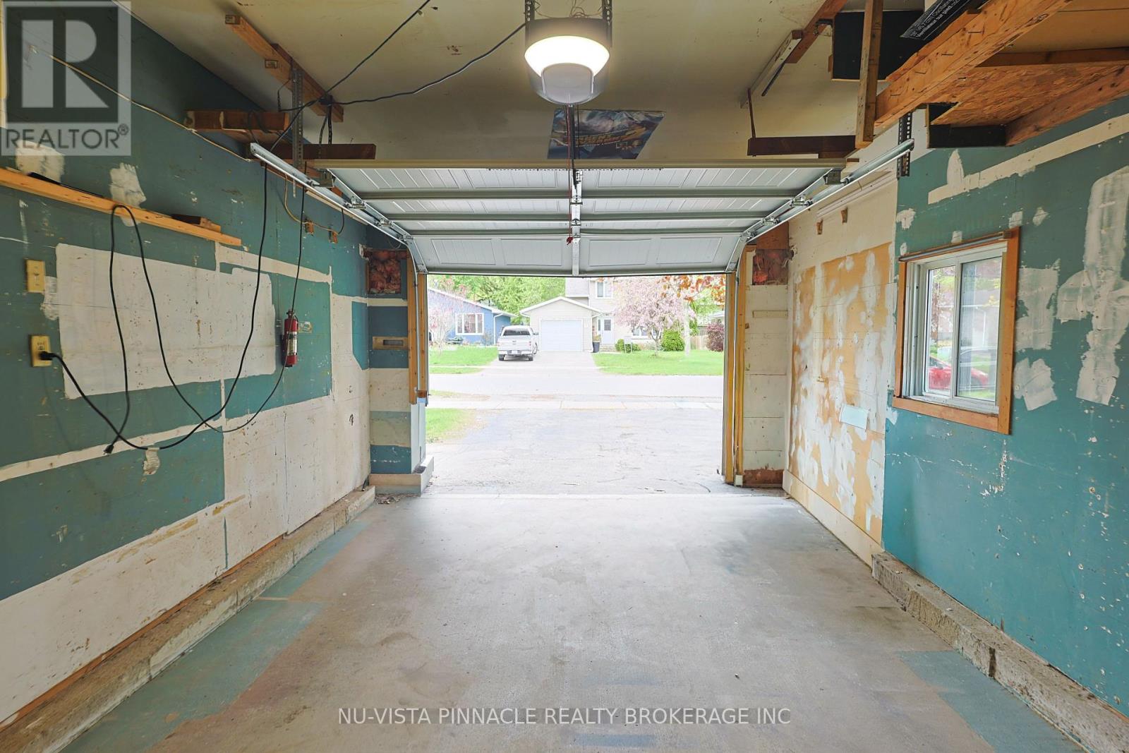 46 Monmore Road, London North, Ontario  N6G 2W6 - Photo 38 - X13128460
