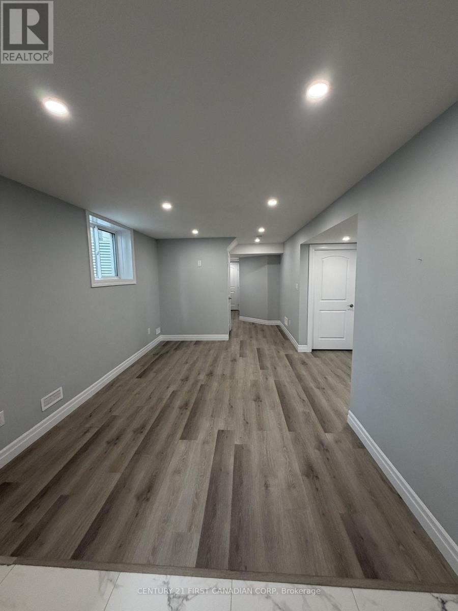 # Lower - 1069 Karenana Road, London South, Ontario  N6M 0K2 - Photo 3 - X13128530