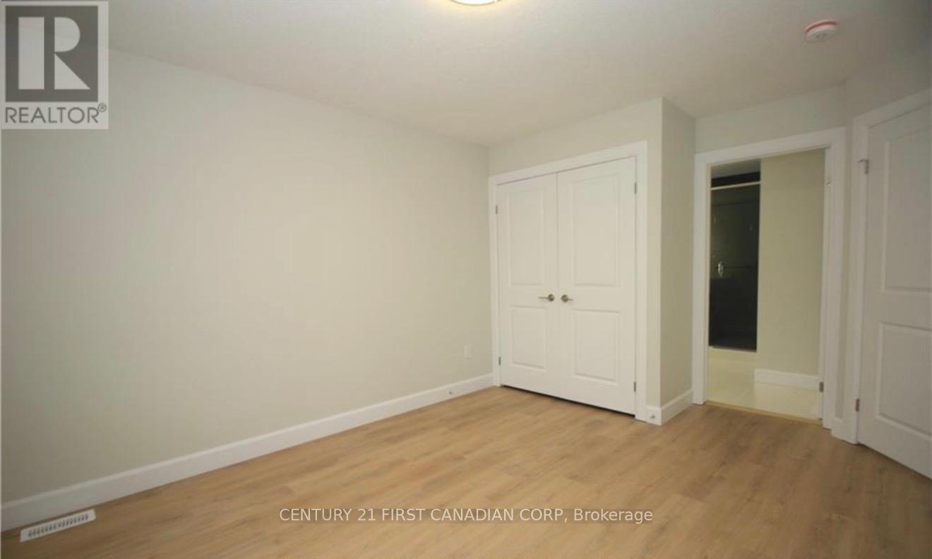 # Upper - 2269 Southport Crescent, London South, Ontario  N6M 0H9 - Photo 19 - X13128556