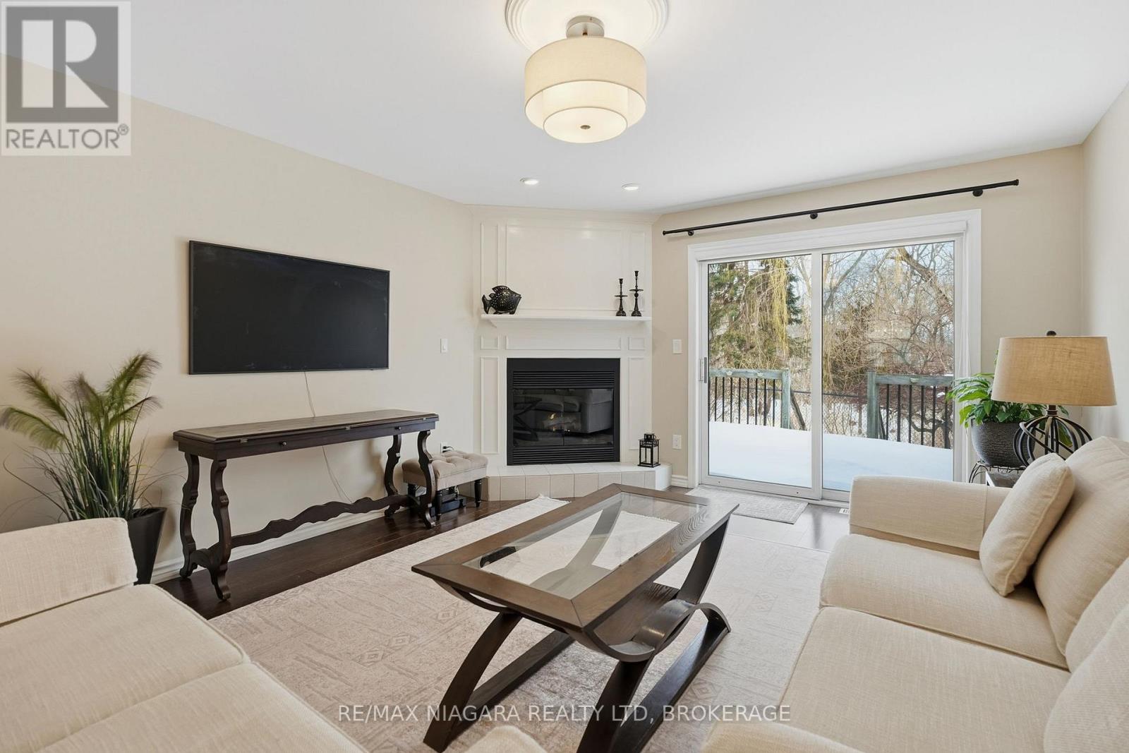 9 - 77 Erion Road, St. Catharines, Ontario  L2W 1B4 - Photo 14 - X12896402