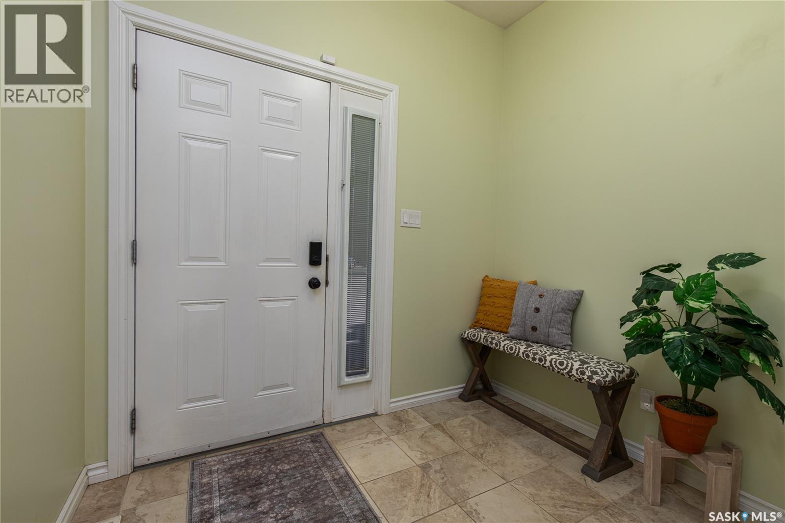 B4 33 Wood Lily Drive, Moose Jaw, Saskatchewan  S6J 1E6 - Photo 5 - SK035996