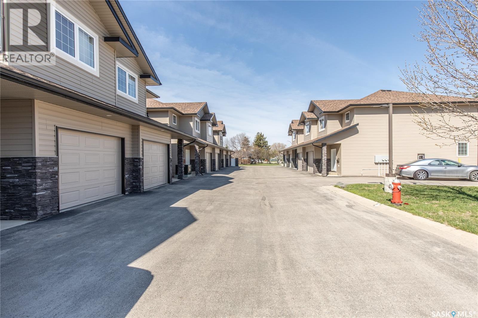 B4 33 Wood Lily Drive, Moose Jaw, Saskatchewan  S6J 1E6 - Photo 55 - SK035996