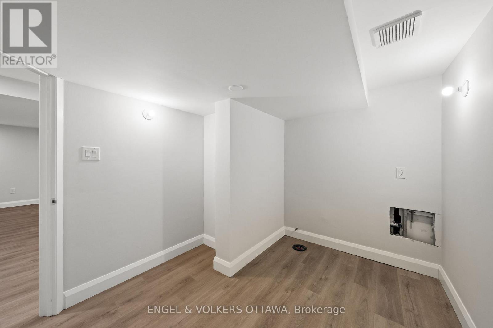 51 Lismer Crescent, Ottawa, Ontario  K2K 1A5 - Photo 37 - X13128516