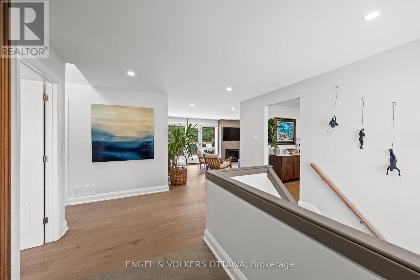 51 Lismer Crescent, Ottawa, Ontario  K2K 1A5 - Photo 6 - X13128516