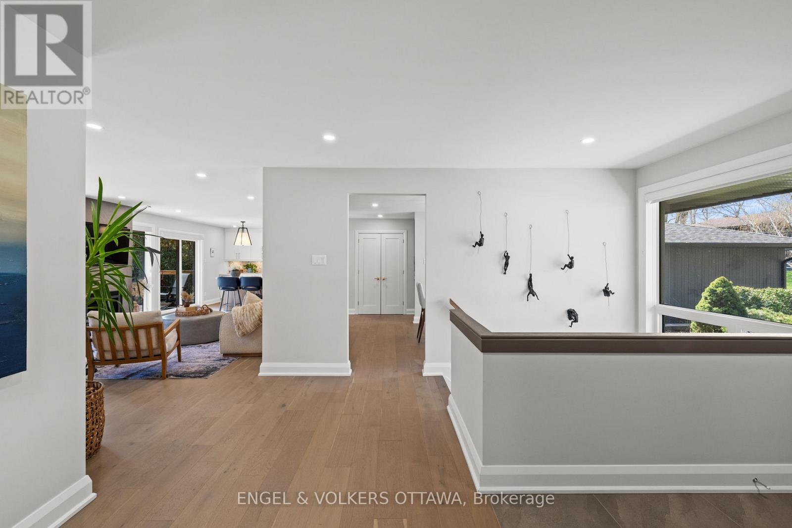51 Lismer Crescent, Ottawa, Ontario  K2K 1A5 - Photo 7 - X13128516