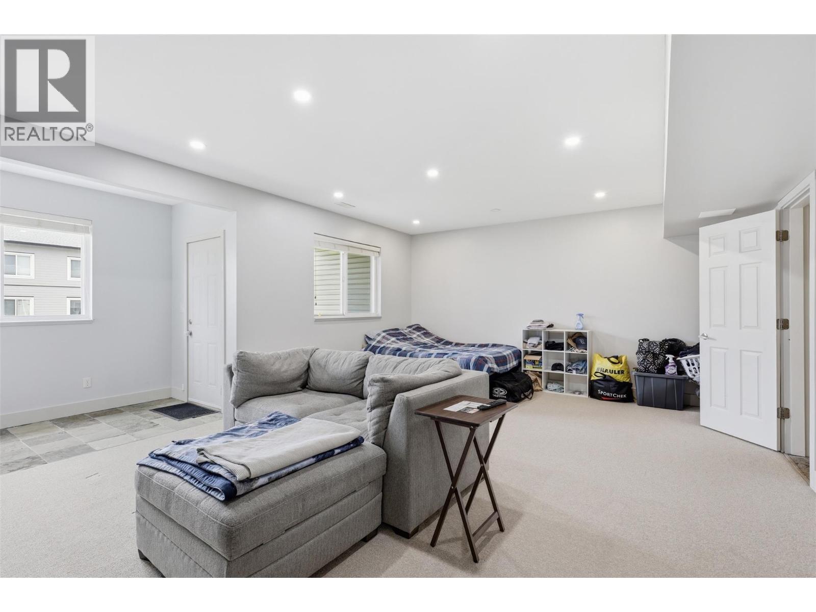 2046 Robson Place Unit# 59, Kamloops, British Columbia  V2E 0A5 - Photo 36 - 10387130