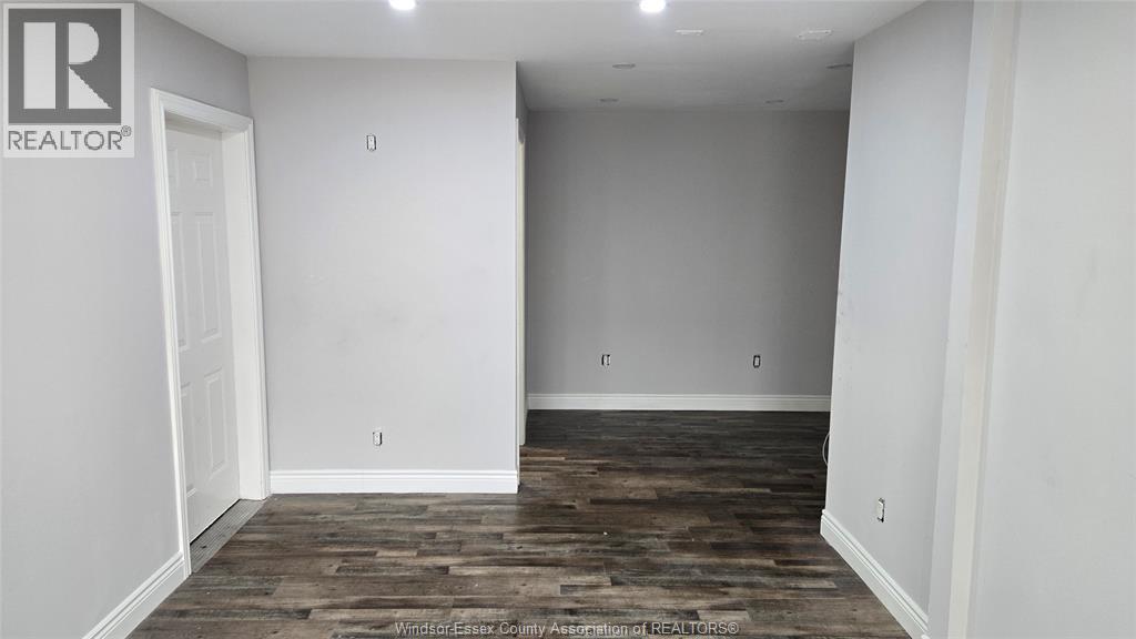 506 Hanna Street East Unit# Main, Windsor, Ontario  N8X 2N5 - Photo 3 - 26011145