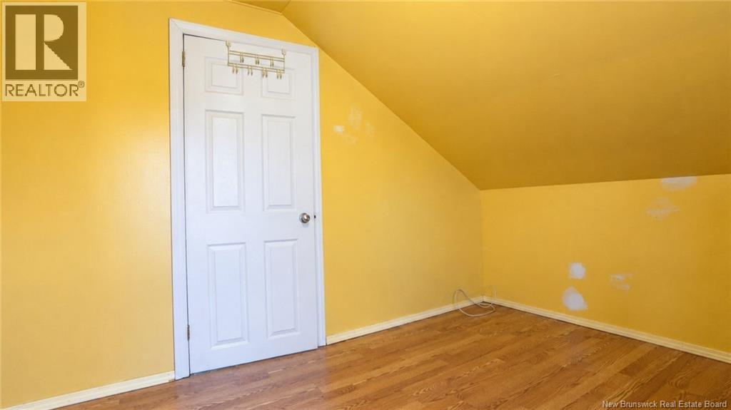 496 Rue Principale, Pointe-Verte, New Brunswick  E8J 2Z6 - Photo 36 - NB139351