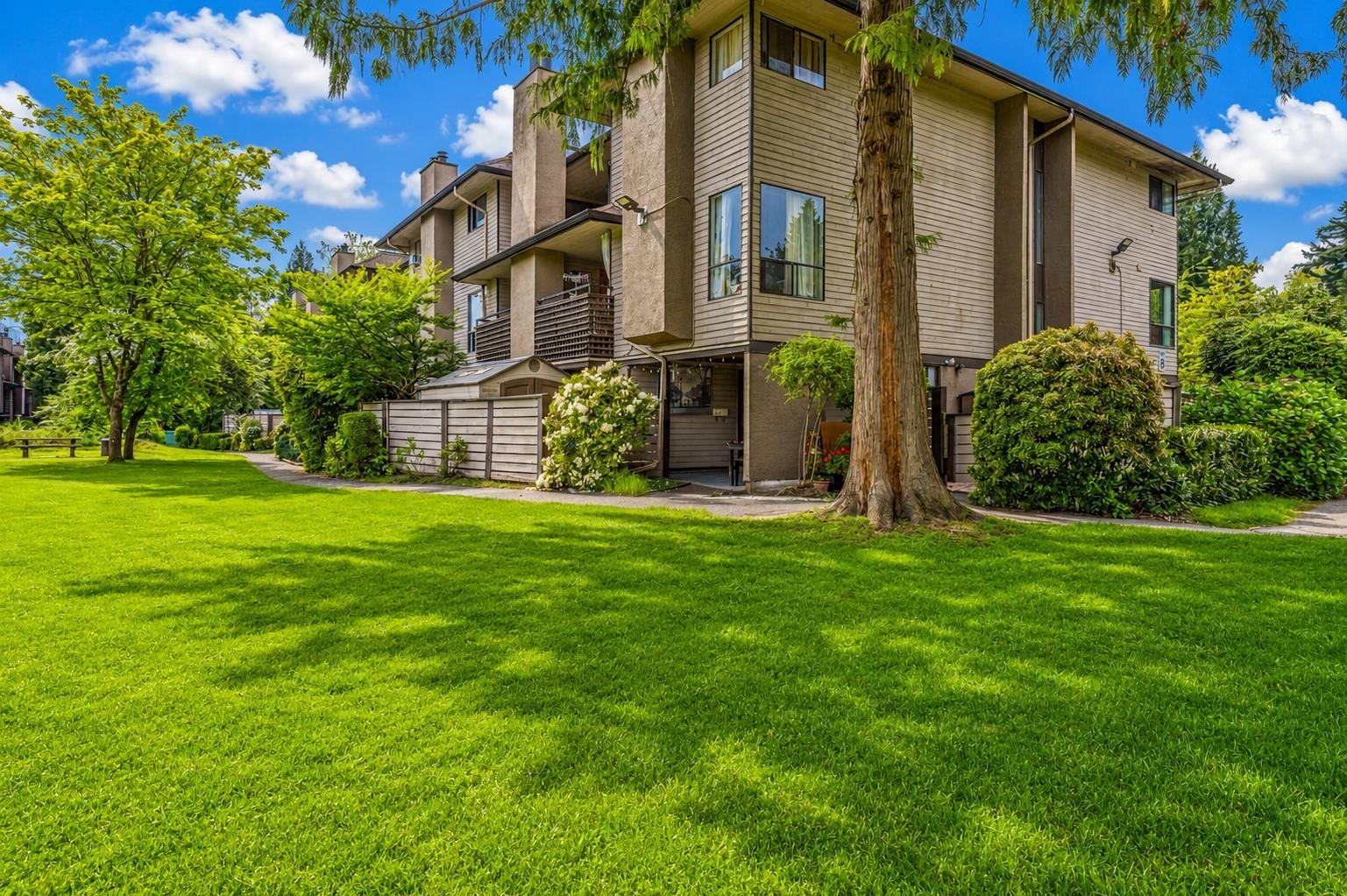 10582 Holly Park Lane, Surrey, British Columbia V3R 6X9 - Photo 40 - R3123665