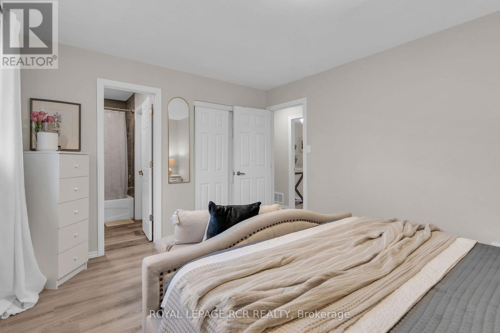 17 Cummings Road, Bradford West Gwillimbury, Ontario  L0G 1B0 - Photo 16 - N13126722