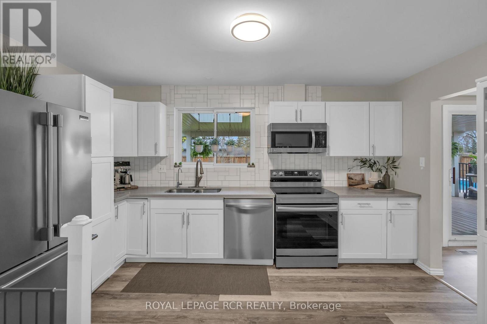 17 Cummings Road, Bradford West Gwillimbury, Ontario  L0G 1B0 - Photo 13 - N13126722
