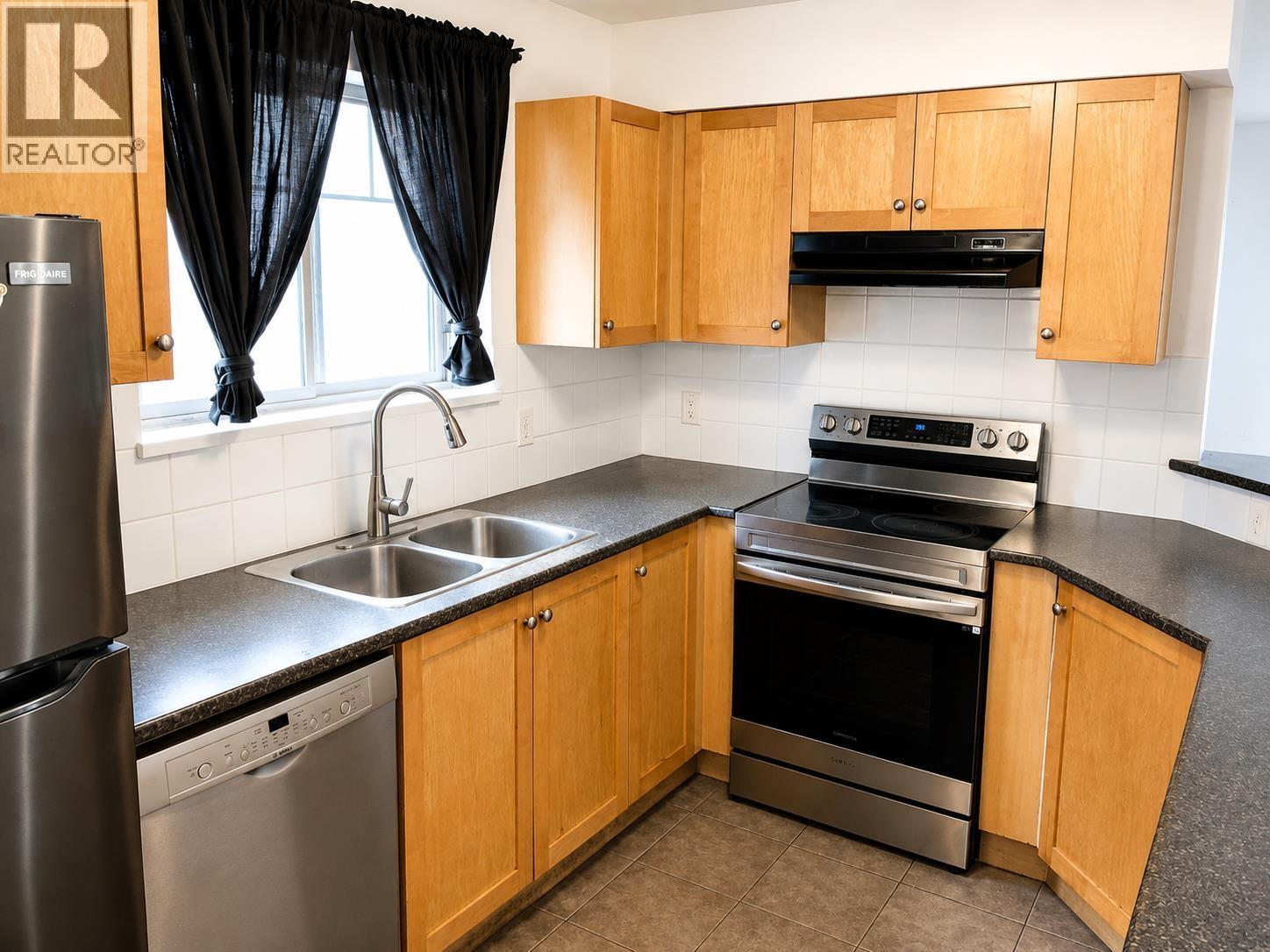2321 244 Sherbrooke Street, New Westminster, British Columbia  V3L 0A4 - Photo 13 - R3121839