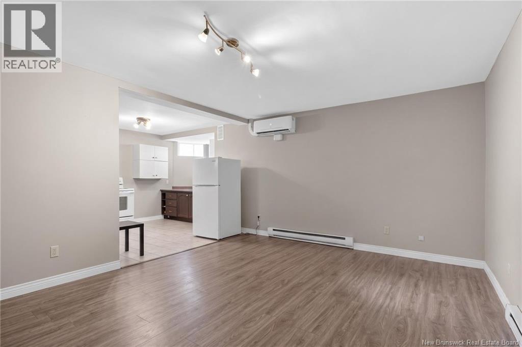 9 Mansfield, Moncton, New Brunswick  E1A 2V8 - Photo 48 - NB139478