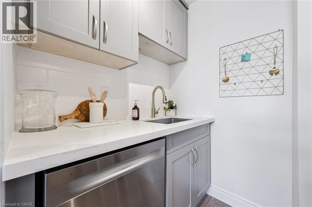 224g Harvard Place, Waterloo, Ontario  N2J 4G2 - Photo 6 - 40829635