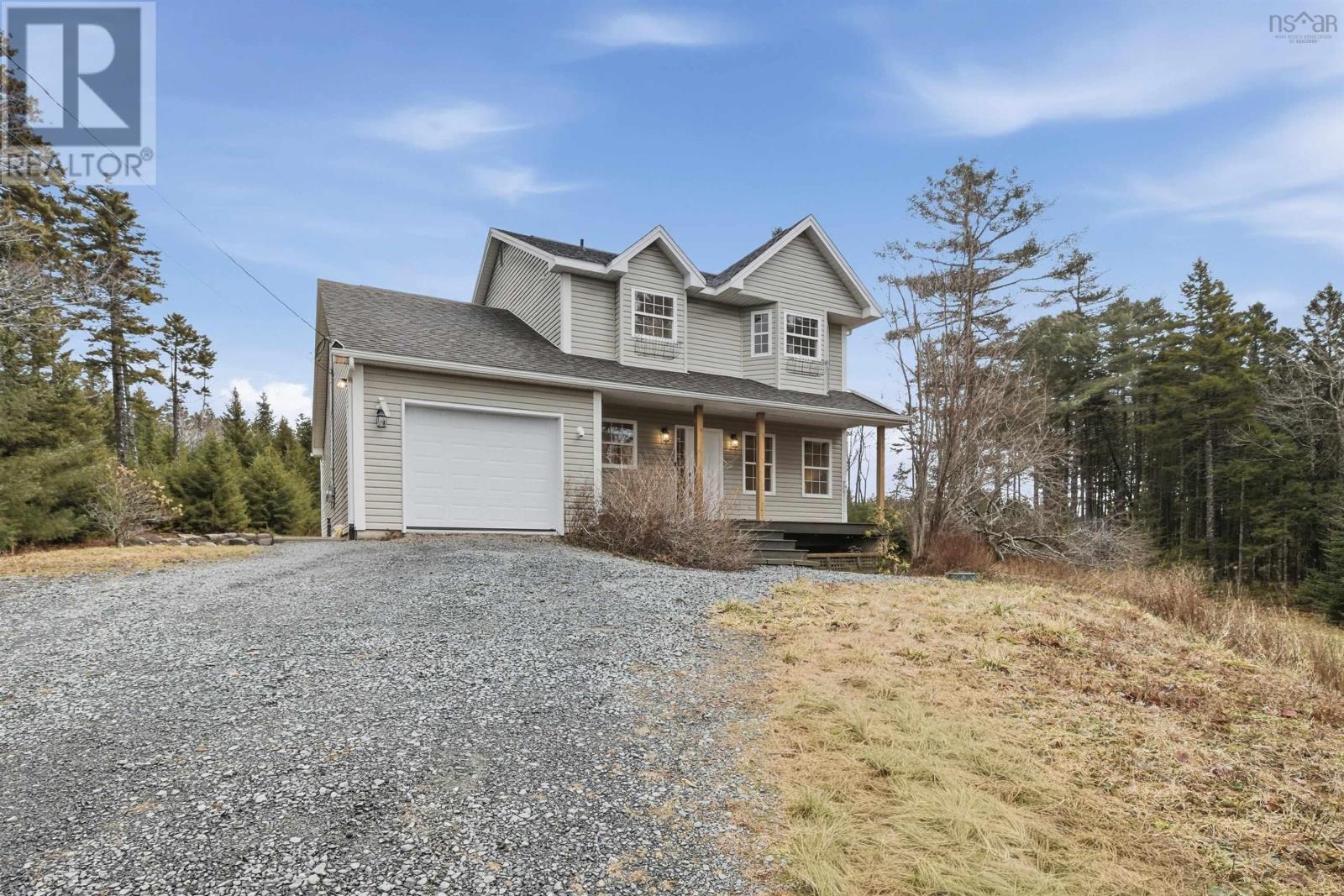 66 Virginia Drive, Kingswood, Nova Scotia  B4B 1S5 - Photo 1 - 202601150
