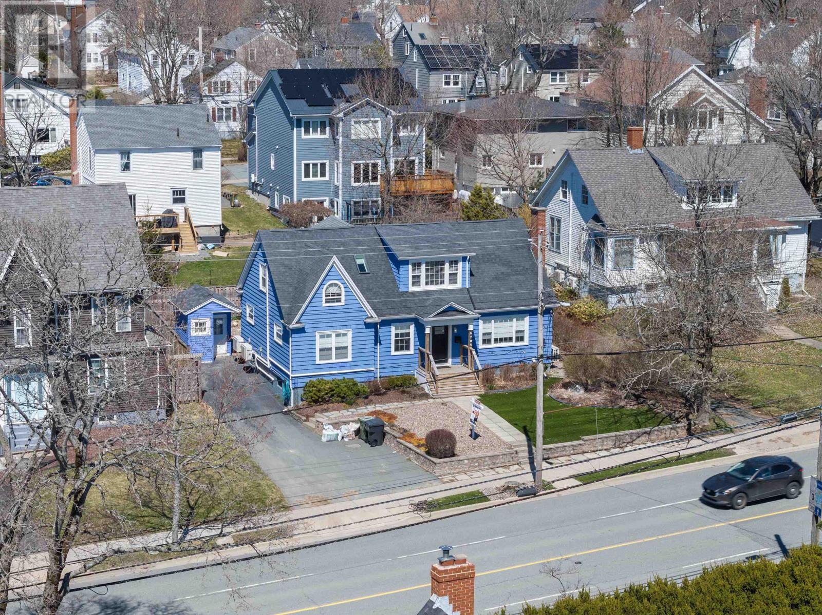 6705 Quinpool Road, Halifax, Nova Scotia  B3L 1C1 - Photo 3 - 202608067