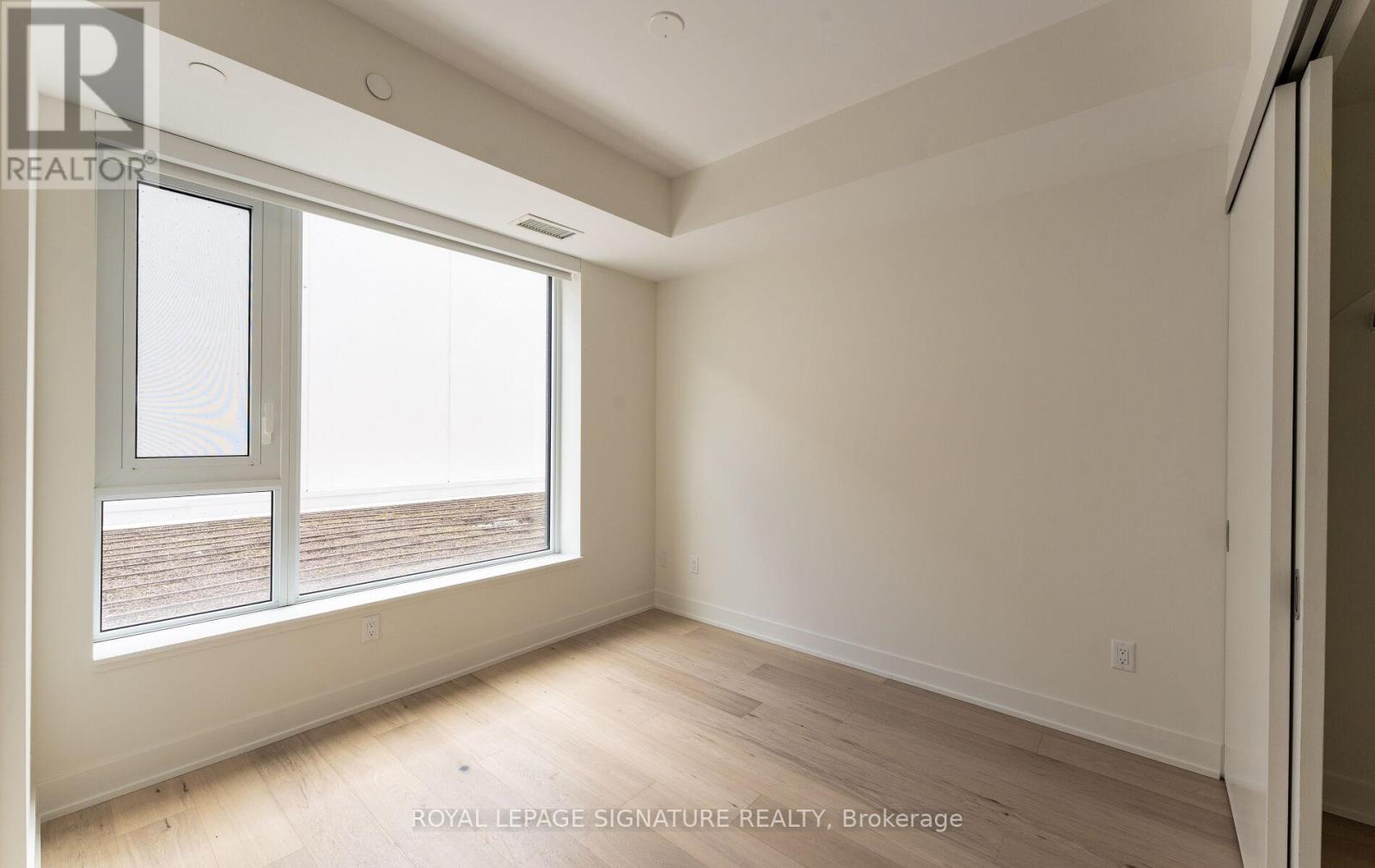 210 - 322 Dupont Street, Toronto, Ontario M5R 0E3 - Photo 10 - C13128394
